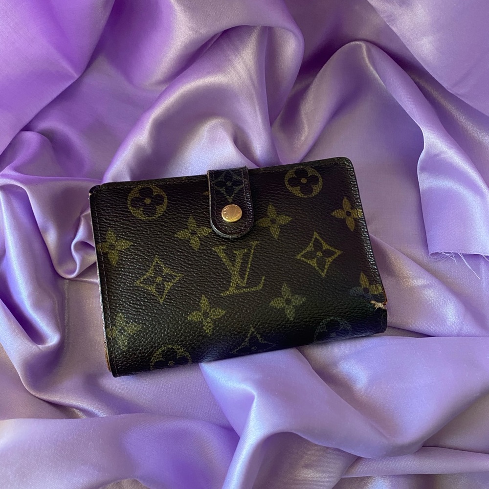 Authentic Vintage Louis Vuitton Monogram Wallet